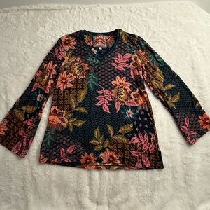 Johnny Was XXS Floral V-Neck Long Sleeve Bamboo Blend Blouse Multicolor